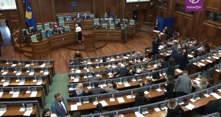 Corum, 84 diputados en la sala para elegir presidente