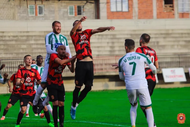 Couper les deux jeux Superleague : une victoire confortable pour Drenica Light