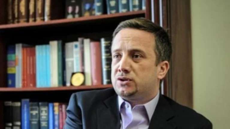 Pallaska: Njerëzit me ego të sëmurë e kanë të vështirë të kërkojnë falje