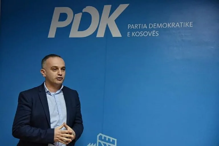 PDK officiel: Oui, chantage Non Jamais