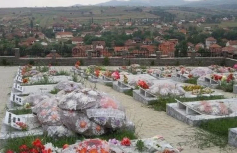 22 ans après avoir tué 86 civils à Kralan, Gjakova