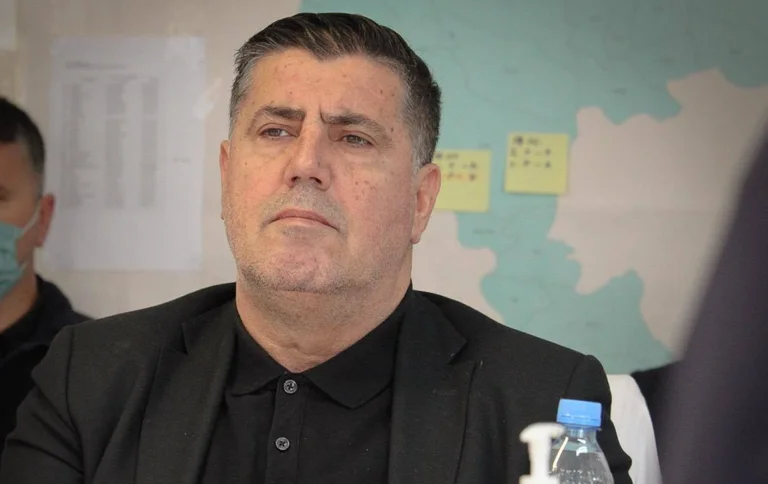 Haziri répète: le président passe des bureaux LDK