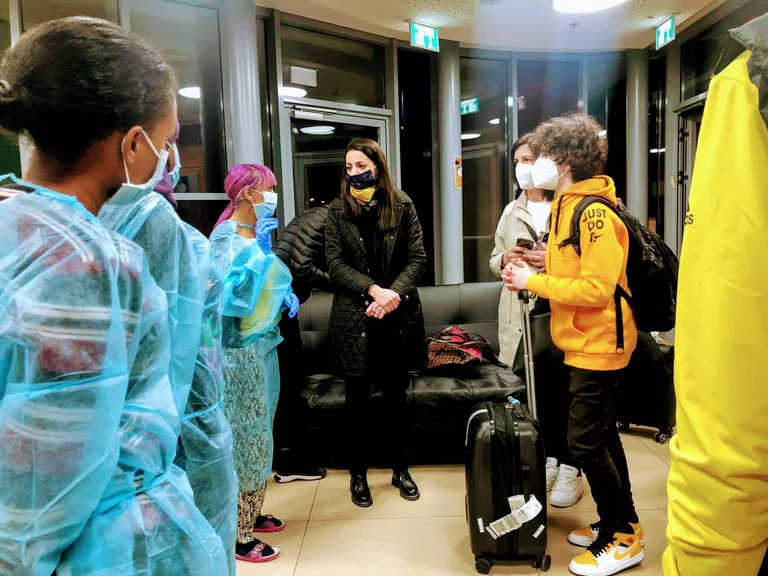 Three children from Kosovo arrive in Israel for healing