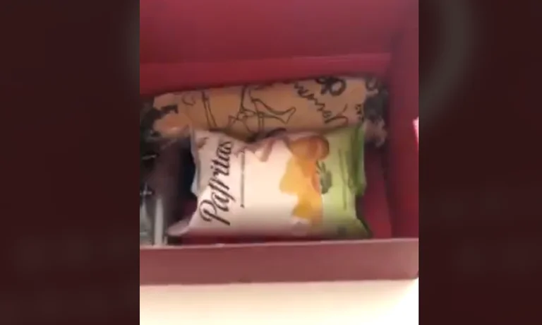 Spanish also make bread for Kosovo journalists (Video)