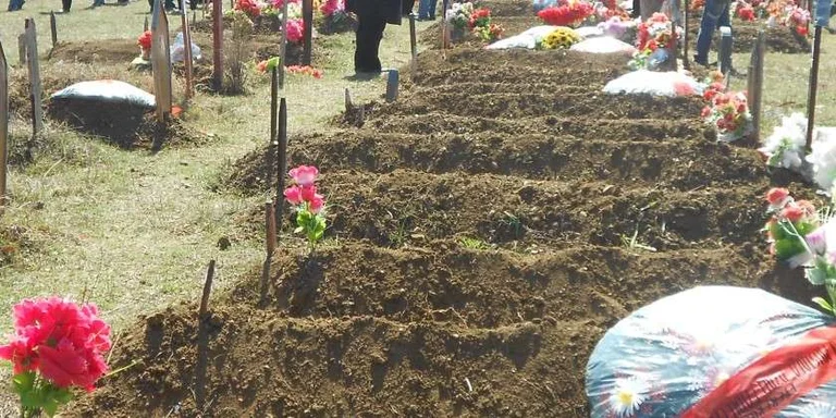 Izbica, la mayor plaga de Kosovo: Cómo sucedieron los masacres y cómo se arrastró su escondite