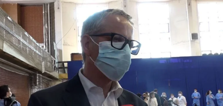 Vitia pas nisjes së vaksinimit: Dozat e AstraZeneca do të shpërndahen për 24 mijë qytetarë