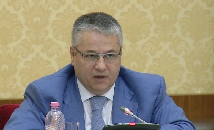 Humb jetën nga COVID-19 deputeti shqiptar Bashkim Fino
