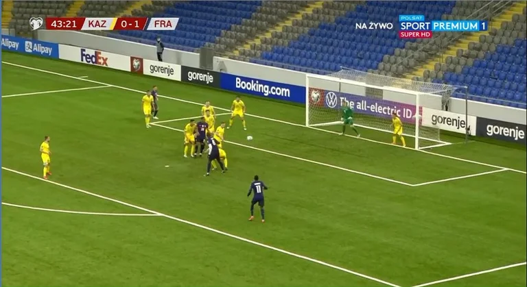 Mbrojtësi i Kazakistanit shënoi autogol të dhimbshëm kundër Francës sot