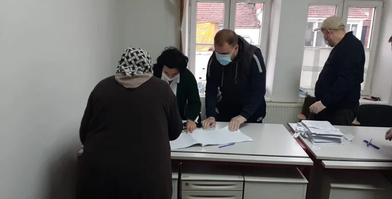 Vetëm 13% e qytetarëve të Preshevës votuan deri në orën 12:00
