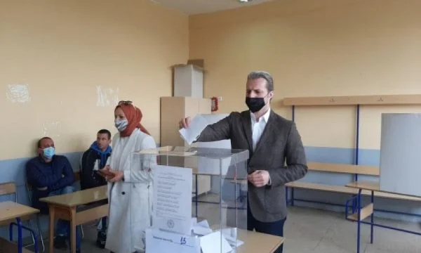 Arifi kërkon nga qytetarët që të bashkohen për ndryshimin pozitiv të Luginës