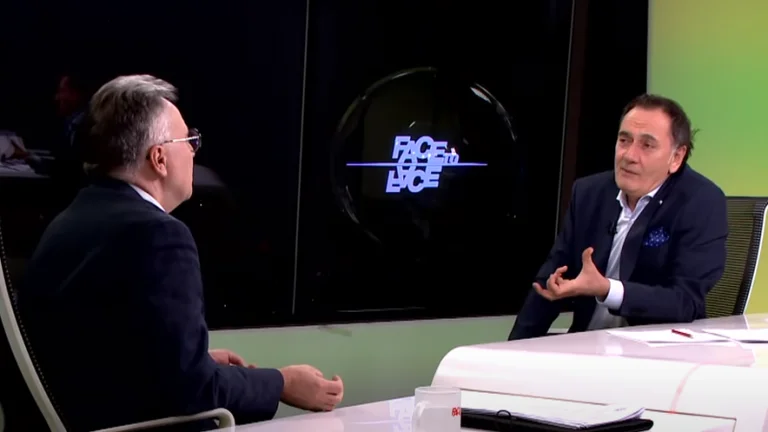 Gazetari boshnjak i ndërhyn ashpër ambasadorit rus: Kërkon ta thotë “Republika e Kosovës”