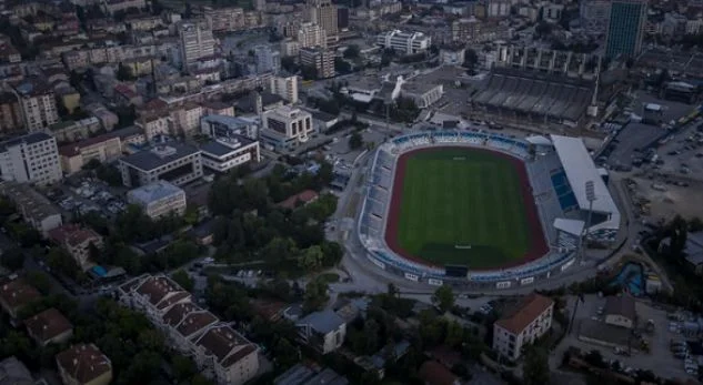 Kosovë-Suedi: Mobilizim i madh i Policisë, bllokohen rrugët që dërgojnë në ‘Fadil Vokrri’