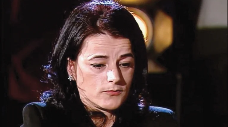 “S’kam mujt m’i thanë oj nanë kështu më ka ndodh”, Vasfije Krasniqi thotë se ngjarjen ia rrëfeu vetëm vëllait të saj 18-vjeçar