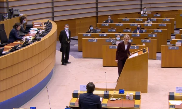 Von Cramon: Ndaj frustrimin me qytetarët e Kosovës, liberalizoni vizat siç iu keni premtuar