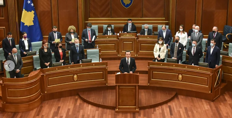 Dalin emrat zyrtarisht: Ja nga kush zëvendësohen deputetët që u bënë ministra