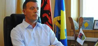 Flasin nga AAK-ja pas dorëheqjes së Xhafer Gashit
