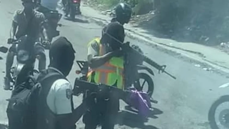 Haiti: Kombëtarja e futbollit ndalet nga një bandë gangsterësh të armatosur