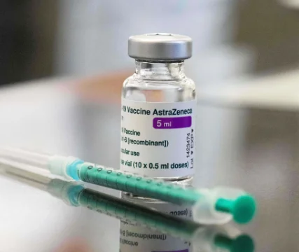 AstraZeneca më efikase se Pfizer – BioNTech, shifrat tregojnë të vërtetat për vaksinat