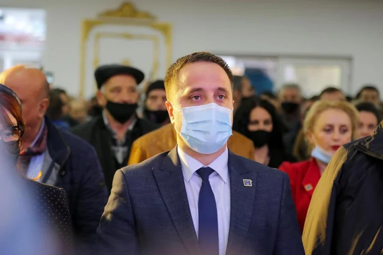 Selmanaj: LDK nuk po i kalon ditët më të mira të saj