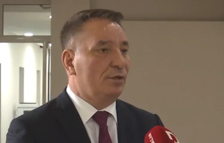 Lekaj: Nuk e votojmë Qeverinë as Presidentin, VV është rebeluar nga numrat