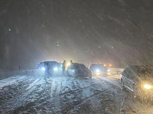 Reshjet e mëdha të borës, Policia ka një apel për qytetarët