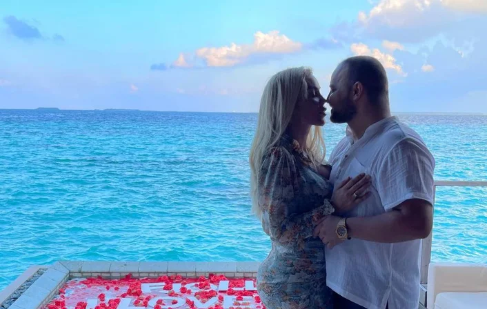 Fjolla Morina me martesë përrallore në Maldive (Video/Foto)