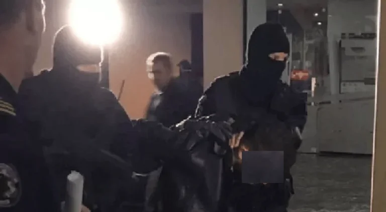 Reagon avokati i Drejtorit të ATK-së në Gjilan, thotë se klienti i tij nuk u arrestua