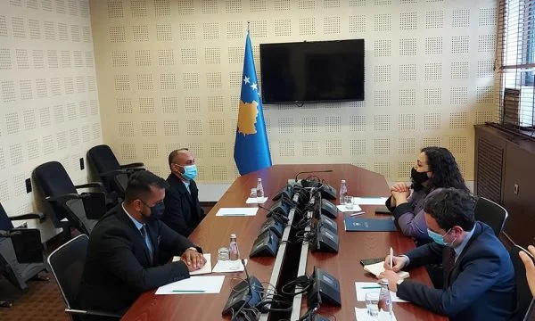 Romët japin sinjale jo të mira për votimin e Qeverisë Kurti