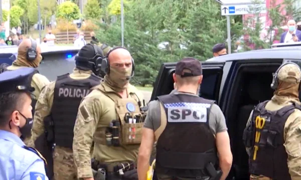 LAJMI I FUNDIT: Edhe një ish-ushtar i UÇK-së arrestohet nga Specialja