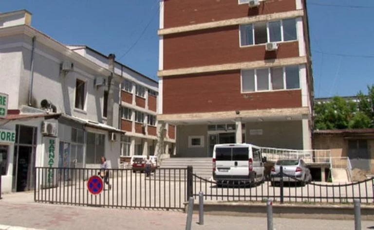 ​QKMF-të në Prishtinë tre muajt e fundit nuk janë furnizuar nga MSh-ja me listën esenciale