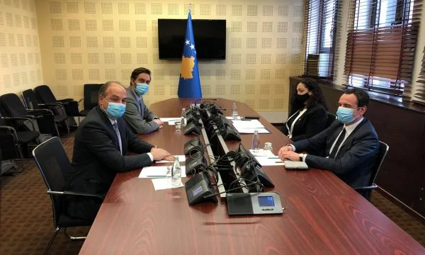 Çfarë iu kërkua Enver Hoxhajt nga Kurti dhe Osmani?