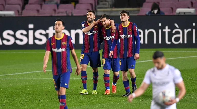 Barcelona ‘shpartallon’ Huescan, i afrohet kreut