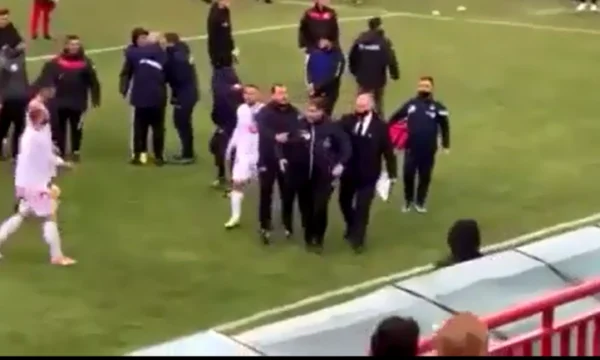 Rrahje në Drenicë: Futbollistët e Superligës së Kosovës lënë topin, zgjedhin grushtet
