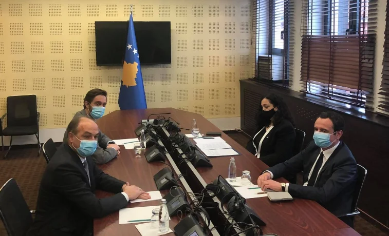 Hoxhaj dhe Ismaili në takim me Kurtin dhe Osmanin