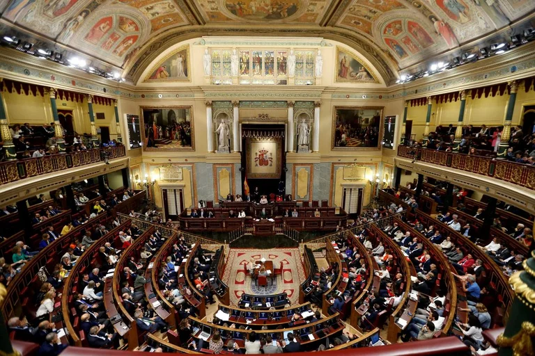 Katër ditë punë në javë: Spanja gati të nis testimin e projektit
