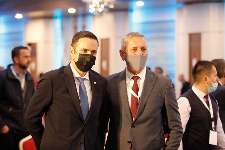 Anton Quni reagon emocionalisht për fitoren e Abdixhikut: Tregon pse u tërhoq nga gara