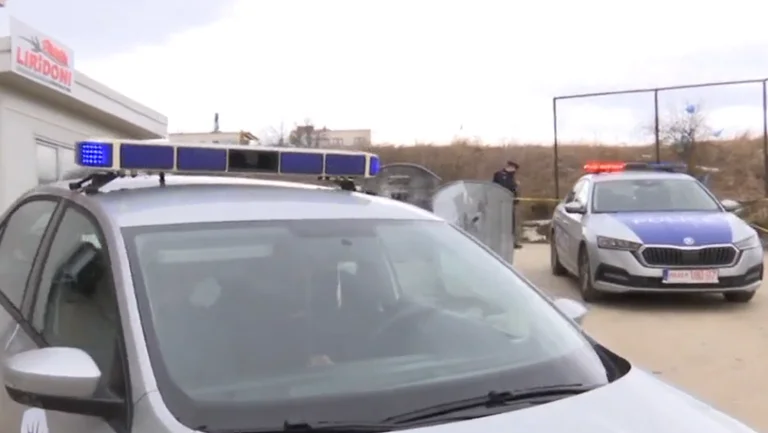 Largohen trupat e viktimave të vrasjes së dyfishtë në Prishtinë