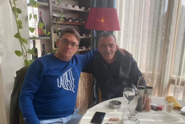 Il presidente di Gilani si chiama Ismet Munishin coach?