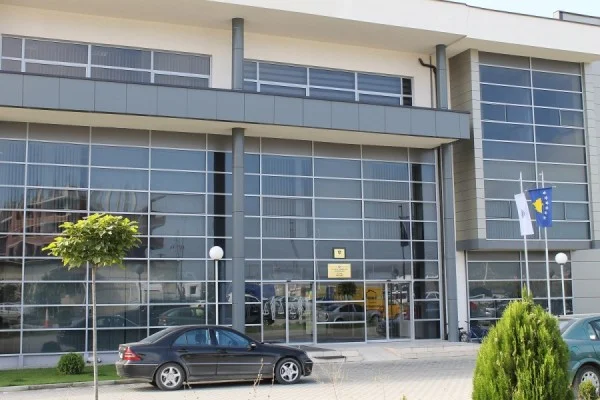 El uso indebido de subsidios agrícolas exige la detención de un funcionario del Gjilan