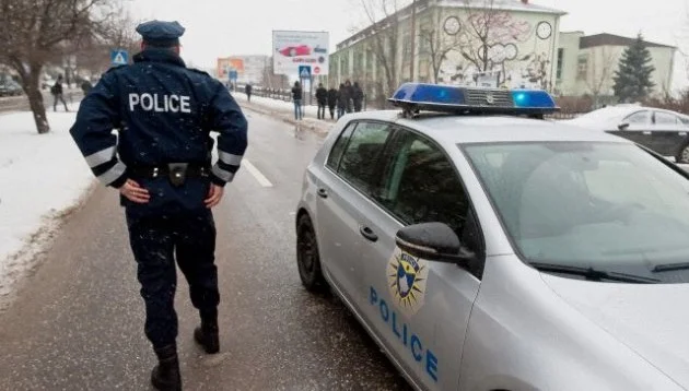 Two policemen were injured while arresting four people in Skenderaj