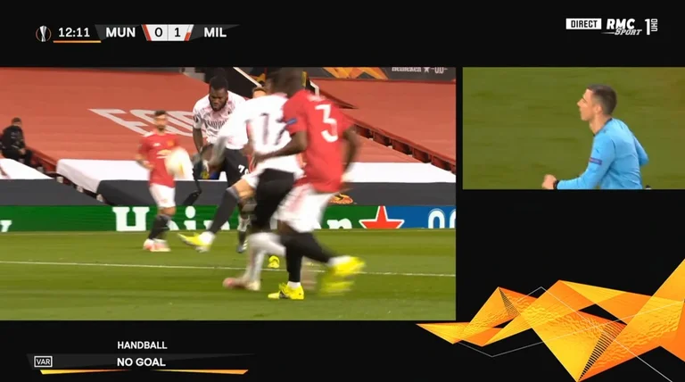WAR acaba de cancelar el supergool de Franck Cassiet contra Man United