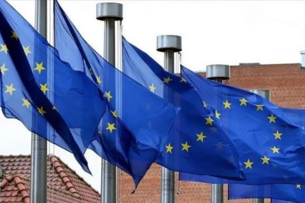 UE 13m euro per i Balcani occidentali per la coping con pandemica COVID-19
