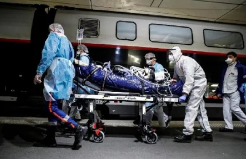 Schwere Krankenhaussituation, Frankreich überträgt Patienten mit Corona