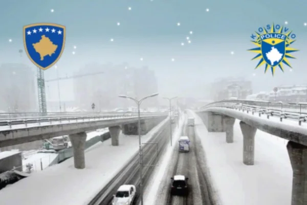 Policía: Cuidado con la nieve - cubierto, helada - unidad
