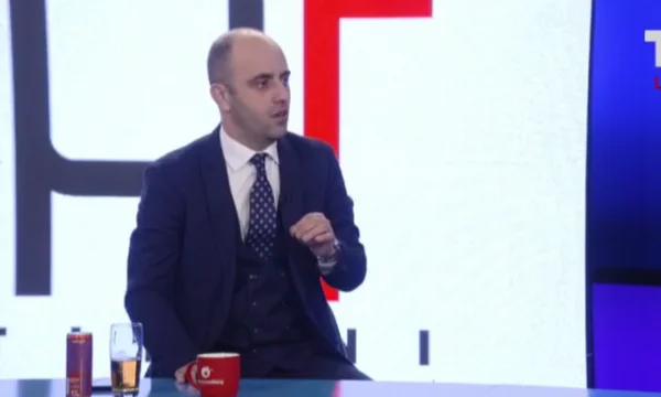 Zyberaj cerca sanzioni per truffatori