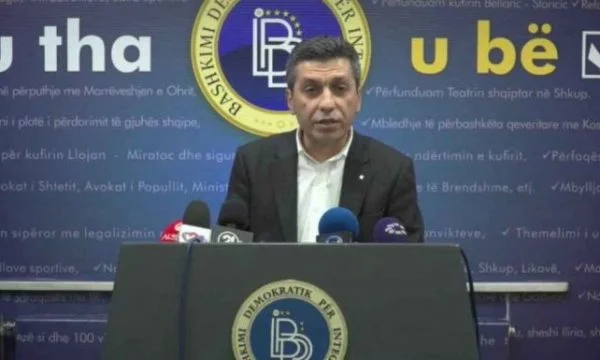 DUI: Izet Mexhiji si dimette