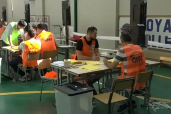 There is no deadline for lists, all names taught to run in April 25th elections in Albania