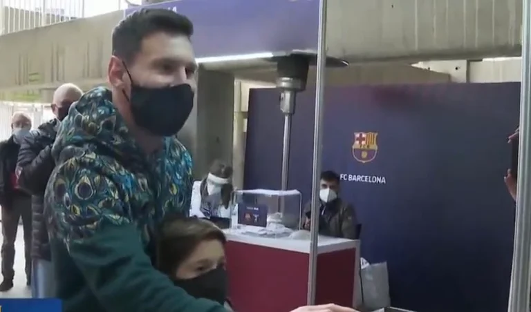 Elecciones presidenciales en Barcelona, Messi acaba de votar