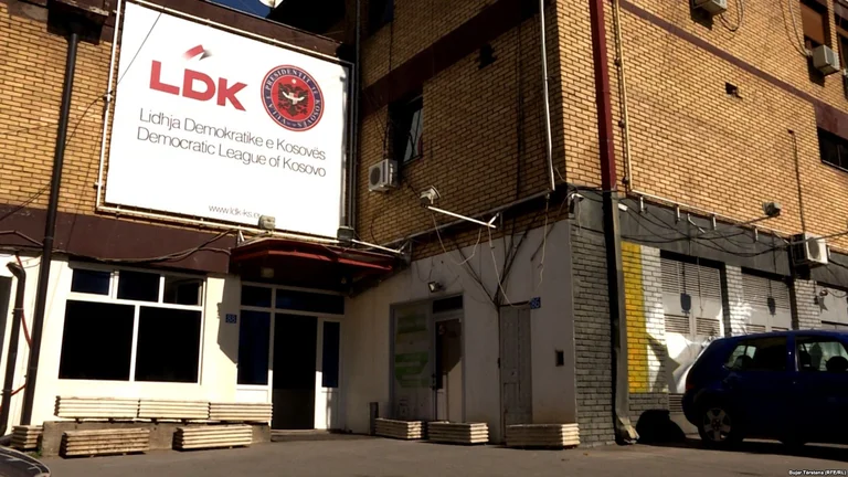 Ahmeti: Clan im LDK
