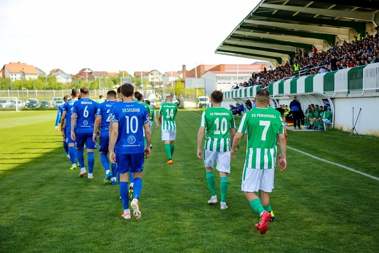 Fernikil será el anfitrión ligero en el partido de Superleague de hoy.